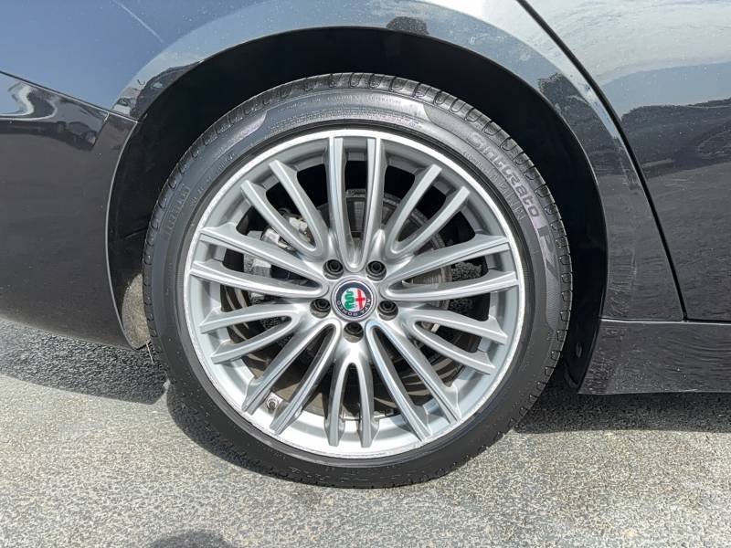 Alfa Romeo Giulia - Photo 18