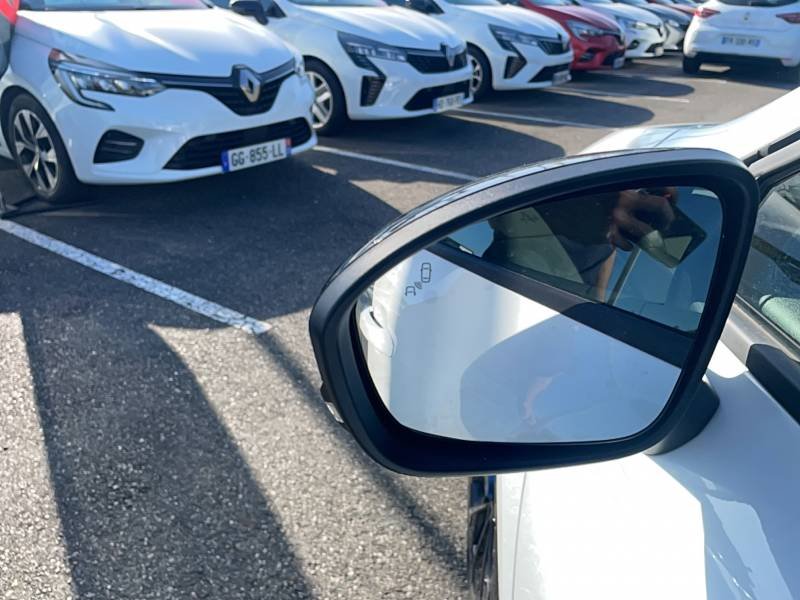Renault Clio - Photo 26