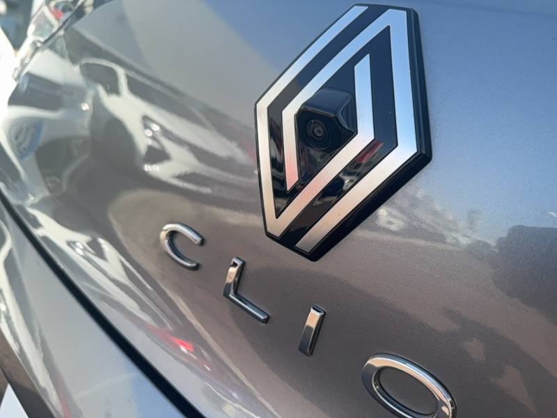 Renault Clio - Photo 15