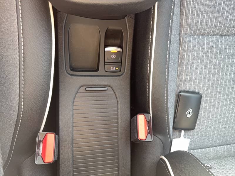Renault Clio - Photo 32