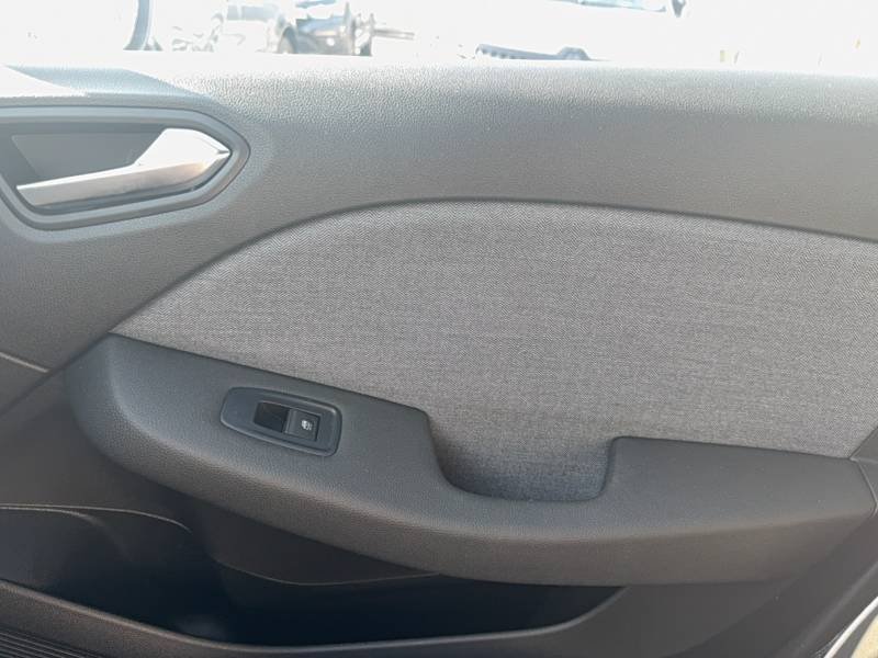 Renault Clio - Photo 36