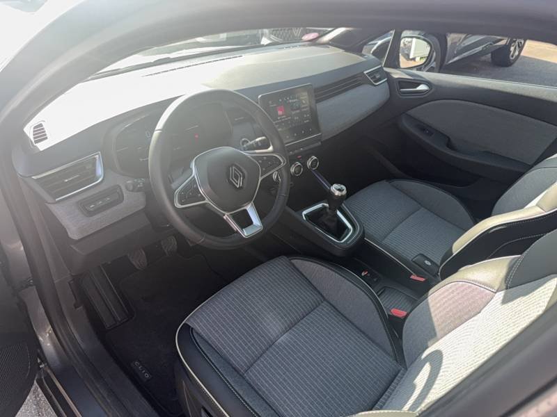 Renault Clio - Photo 10