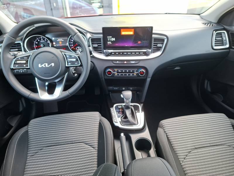 Kia CEED - Photo 14