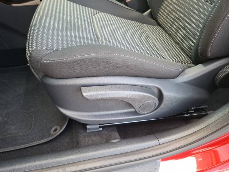 Kia CEED - Photo 32