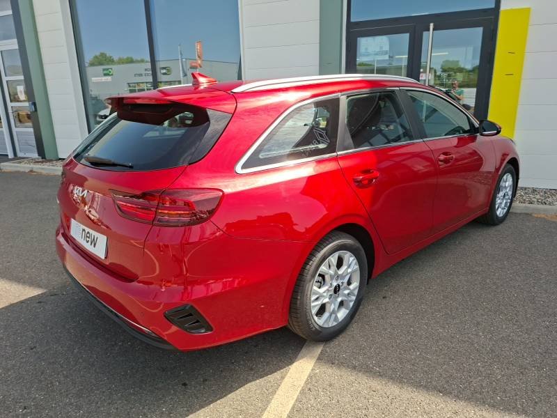 Kia CEED - Photo 6