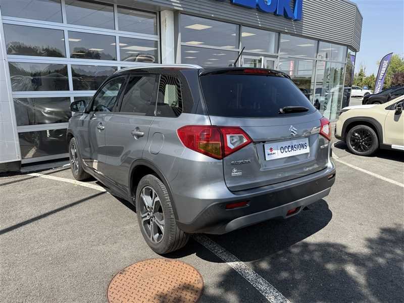 Suzuki Vitara - Photo 12
