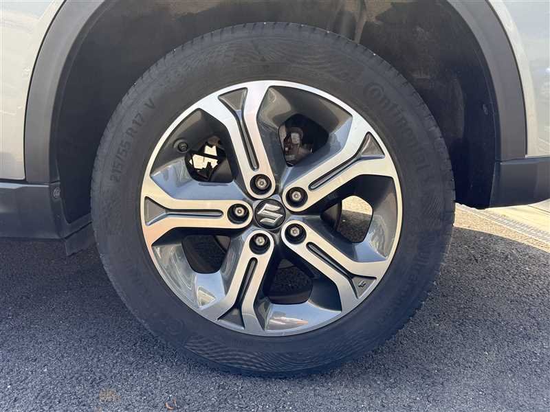 Suzuki Vitara - Photo 4