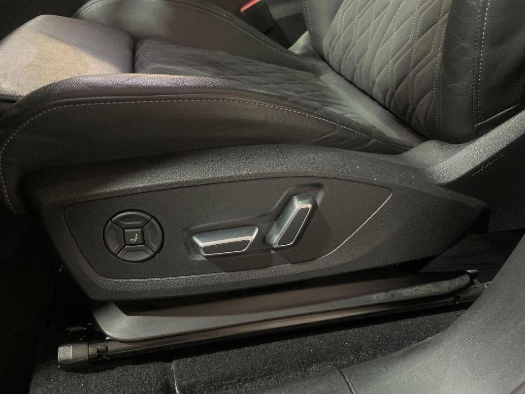 Audi q6 e-tron - Photo 14