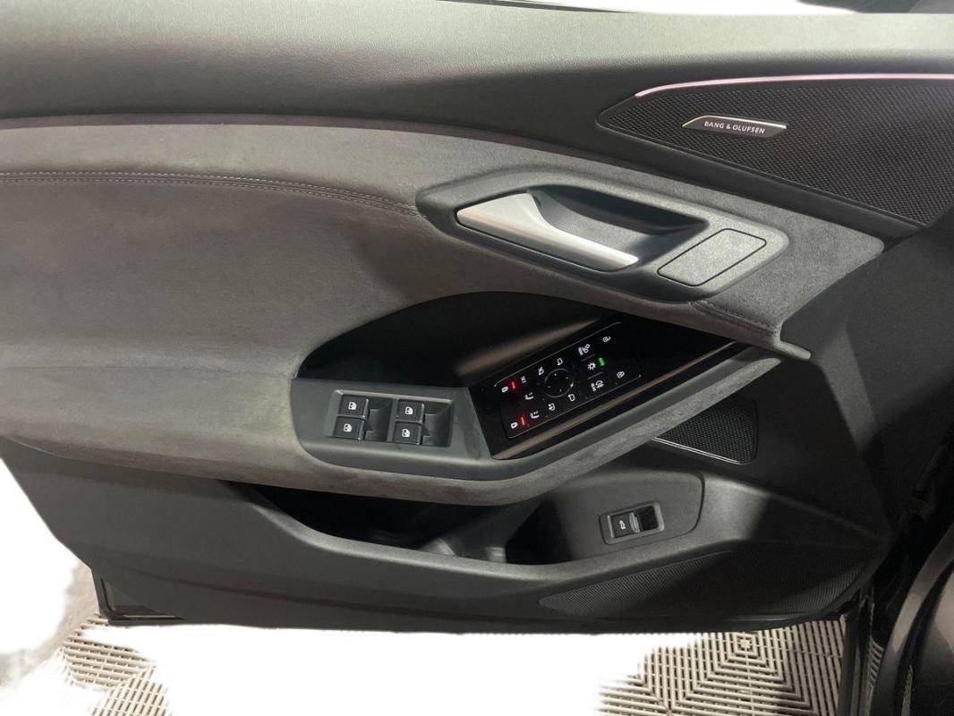 Audi q6 e-tron - Photo 15