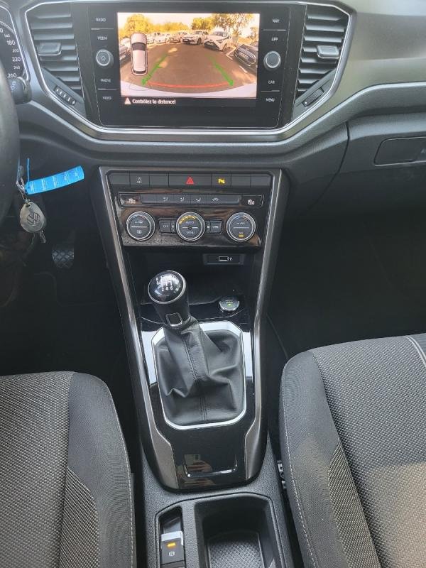 Volkswagen T-Roc - Photo 13
