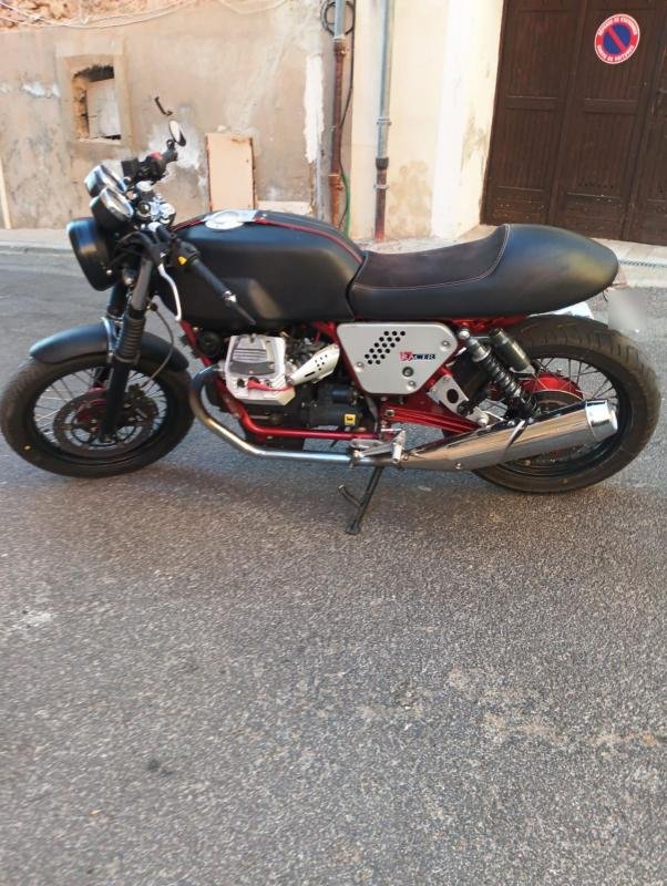 Moto Guzzi Moto Guzzi V7 750 RACER - Photo 3