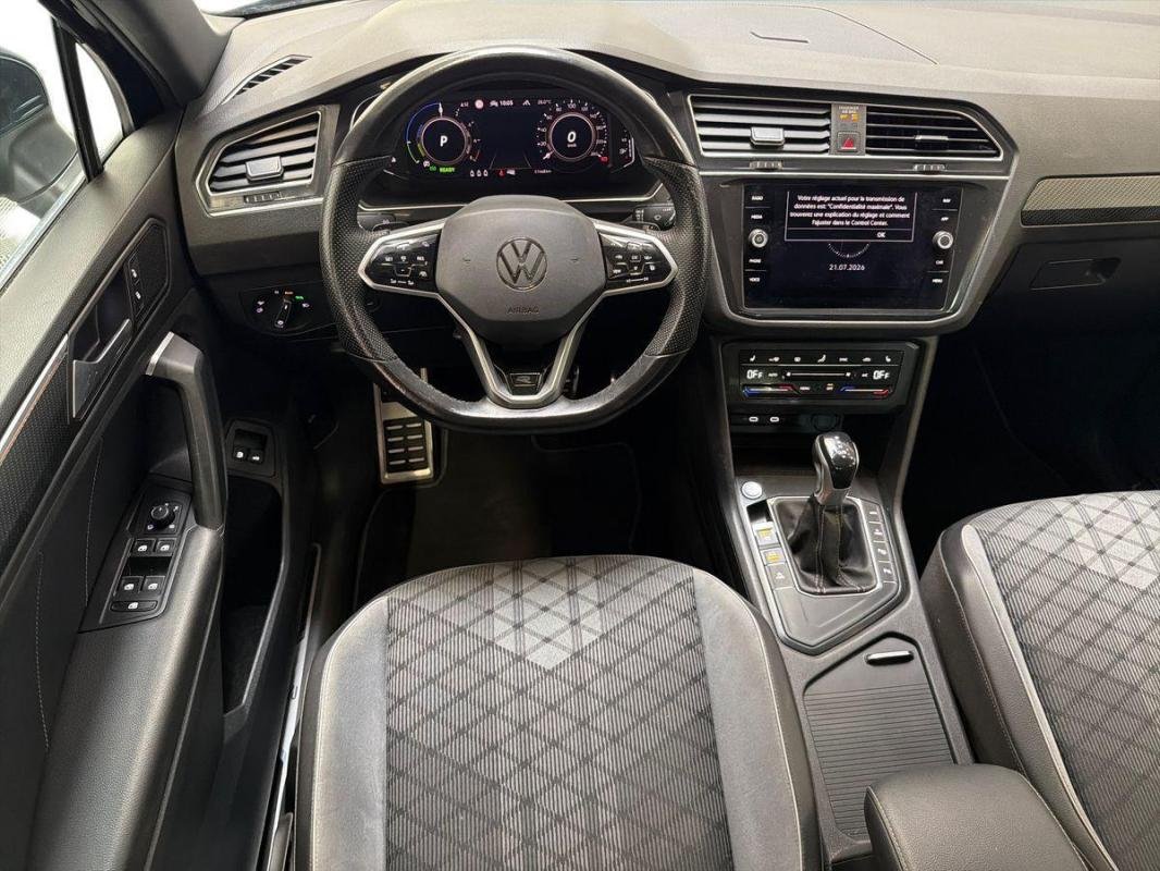 Volkswagen Tiguan - Photo 22