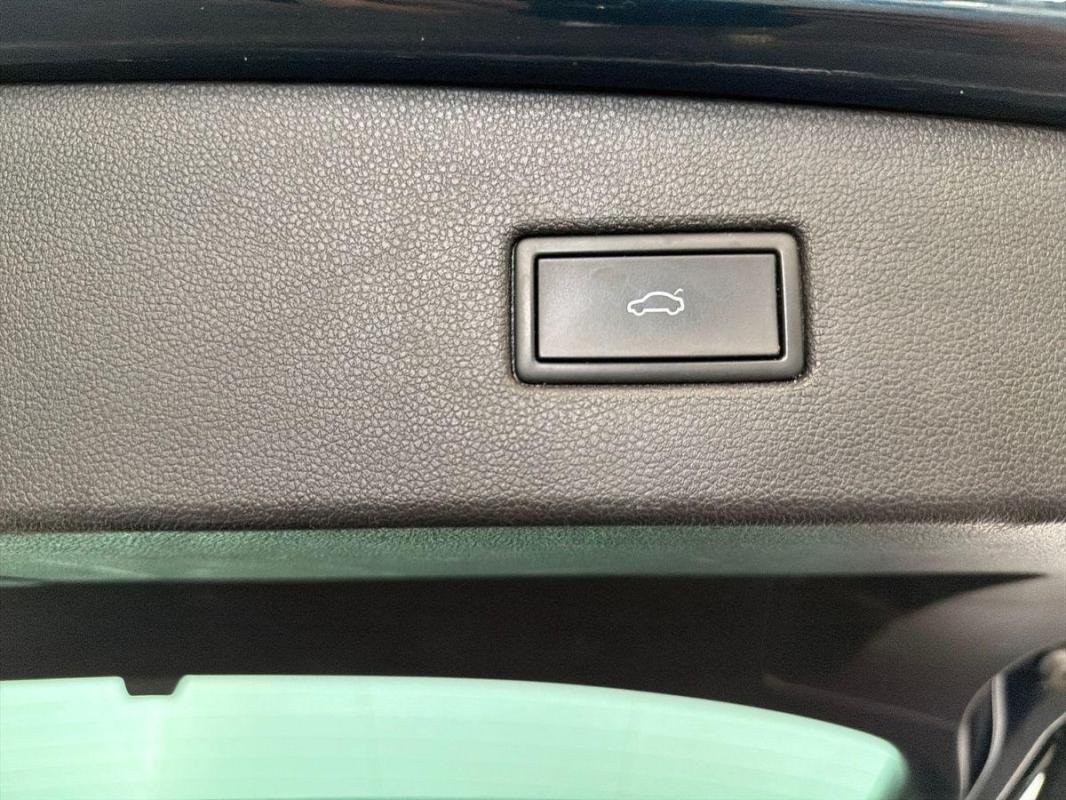 Volkswagen Tiguan - Photo 29