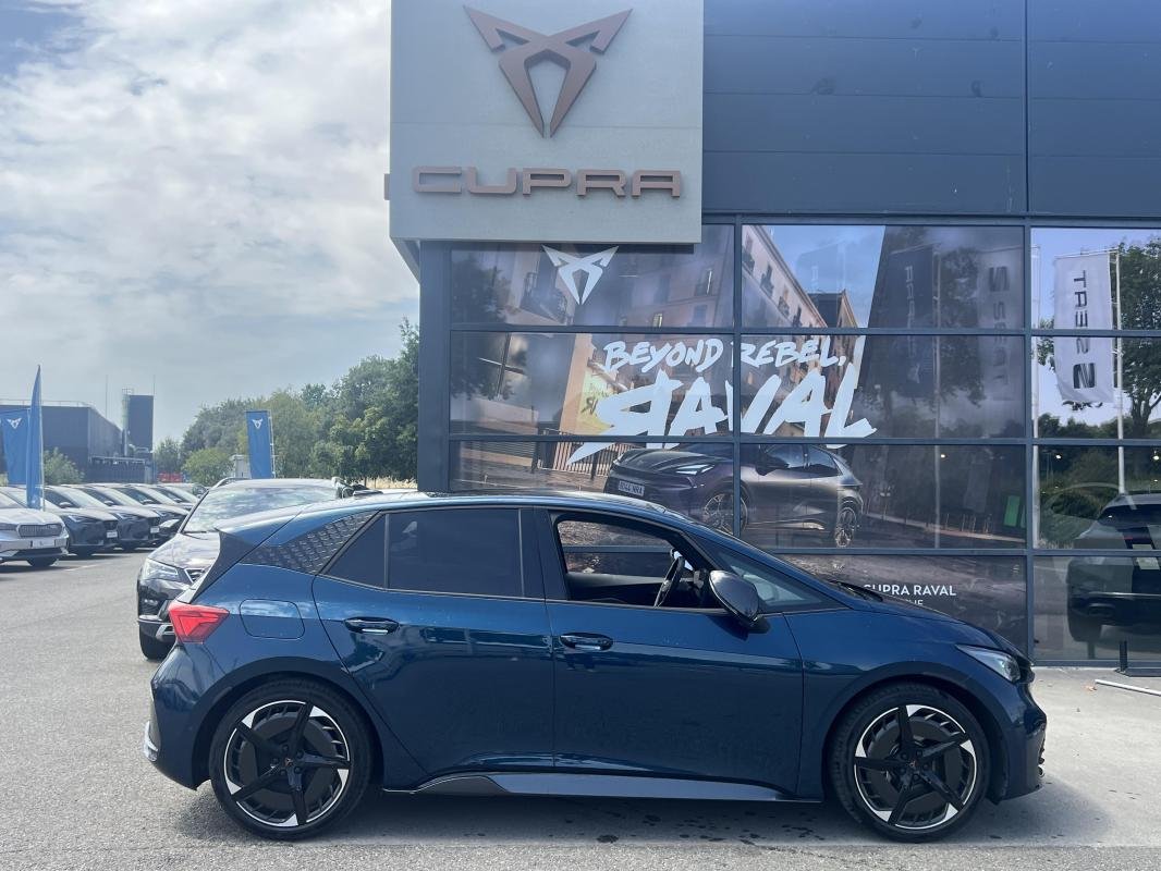 Cupra Born - Photo 2