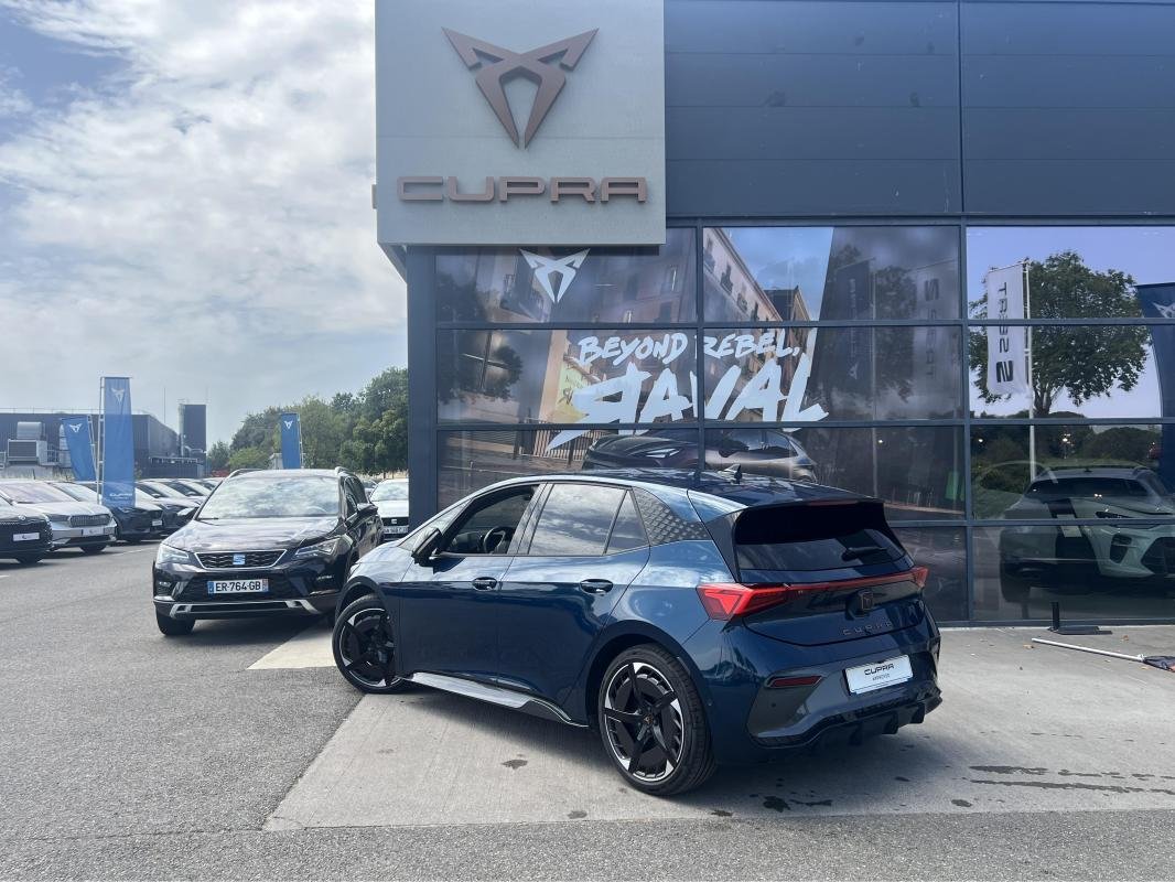 Cupra Born - Photo 3