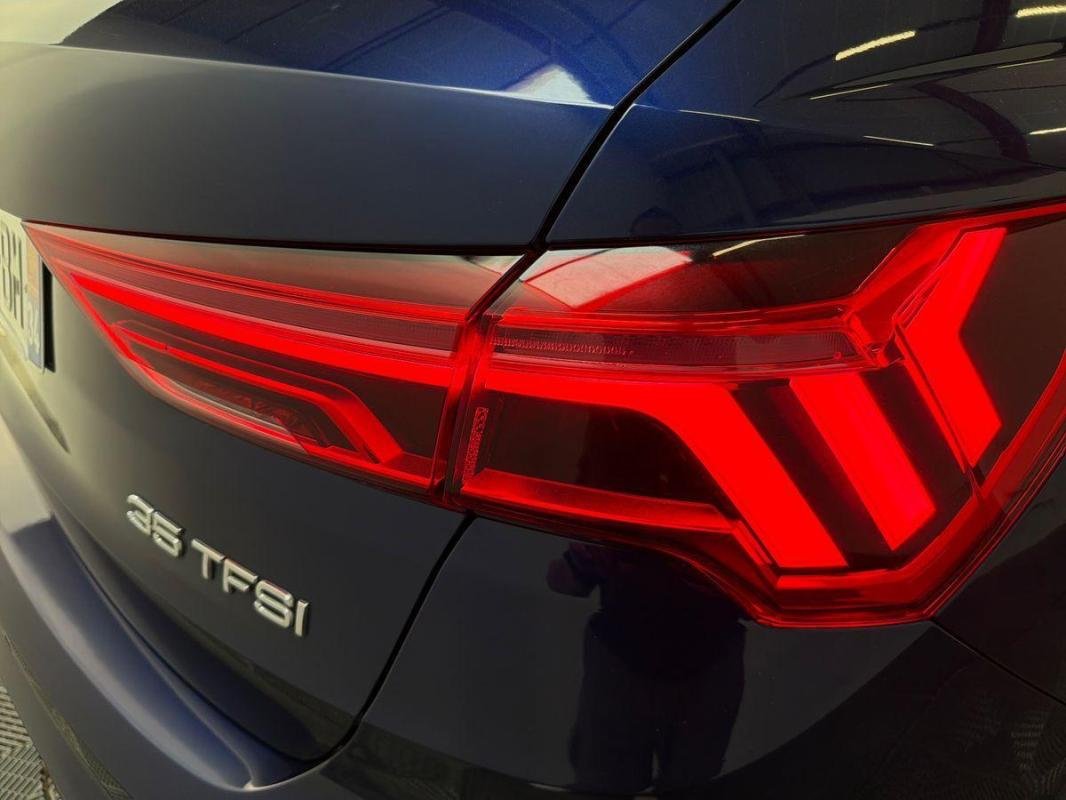 Audi Q3 - Photo 30