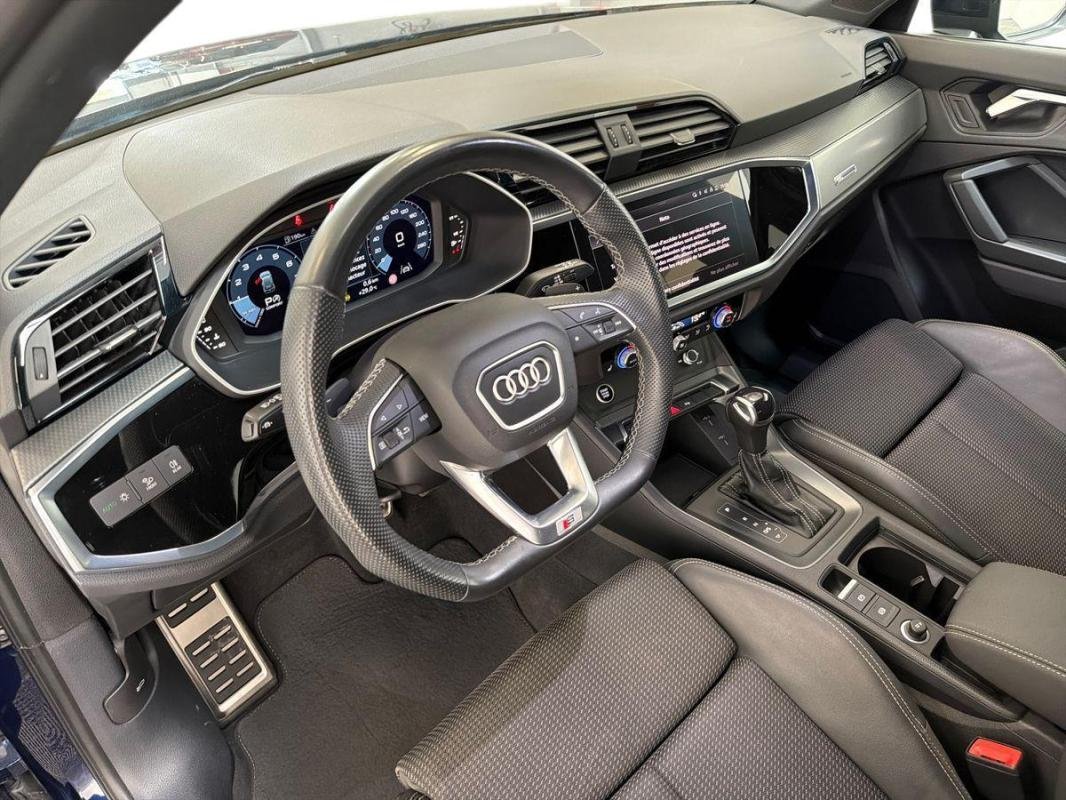 Audi Q3 - Photo 9