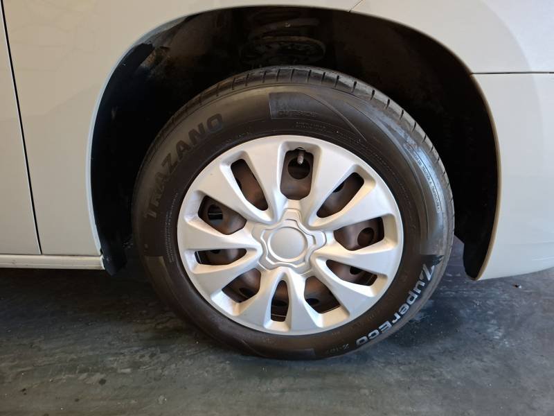Opel Combo - Photo 12