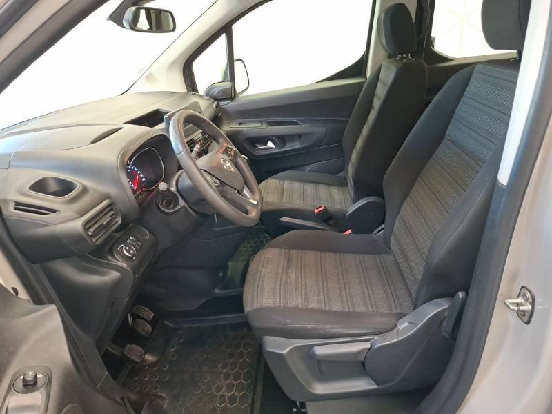 Opel Combo - Photo 13