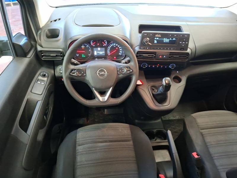 Opel Combo - Photo 14