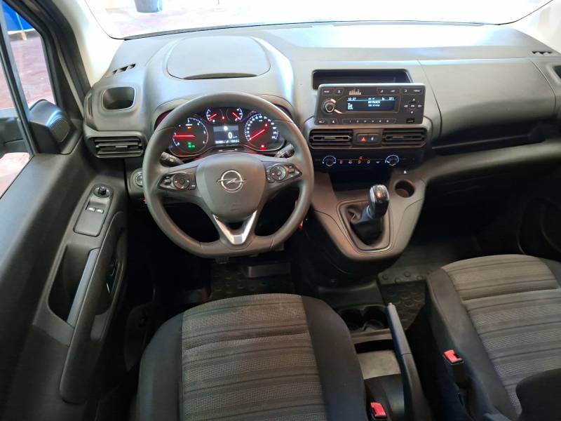Opel Combo - Photo 20