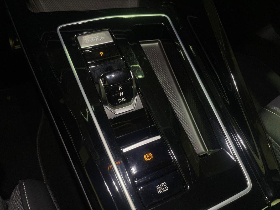 Volkswagen Golf - Photo 11