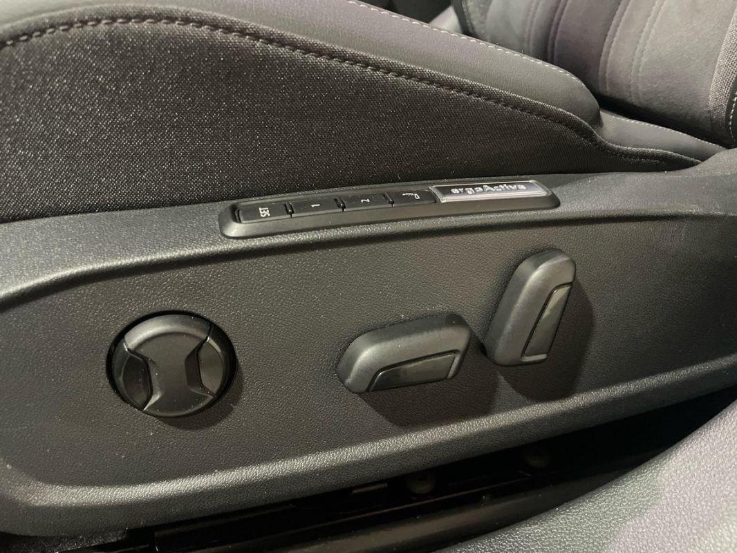 Volkswagen Golf - Photo 14