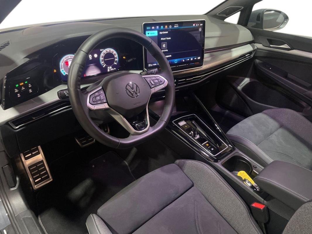 Volkswagen Golf - Photo 9