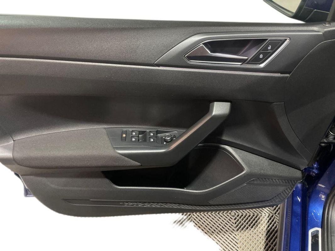 Volkswagen Polo - Photo 15