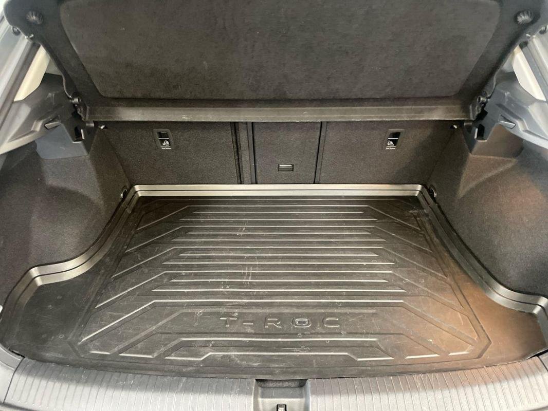 Volkswagen T-Roc - Photo 31