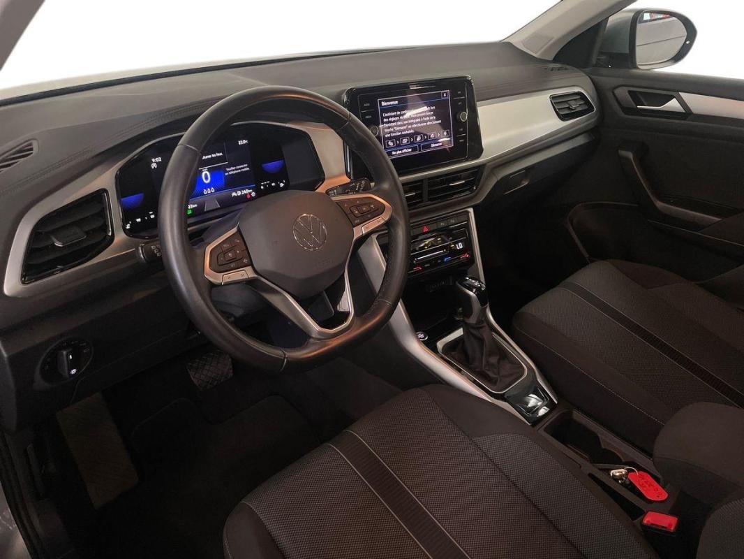 Volkswagen T-Roc - Photo 9