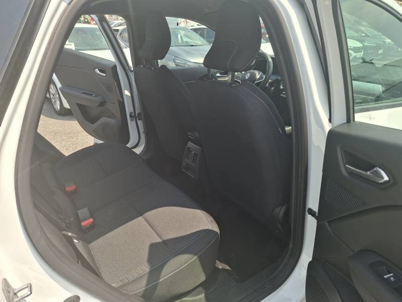 Renault Captur - Photo 17