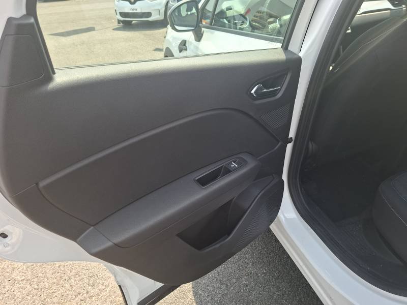 Renault Captur - Photo 14