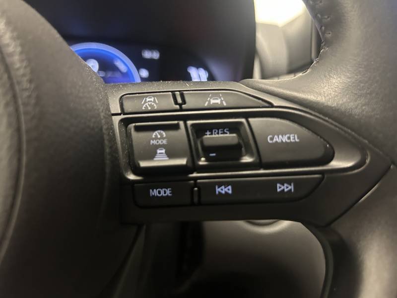Toyota Yaris - Photo 25