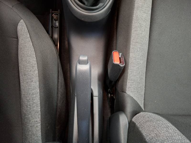 Toyota aygo x - Photo 13