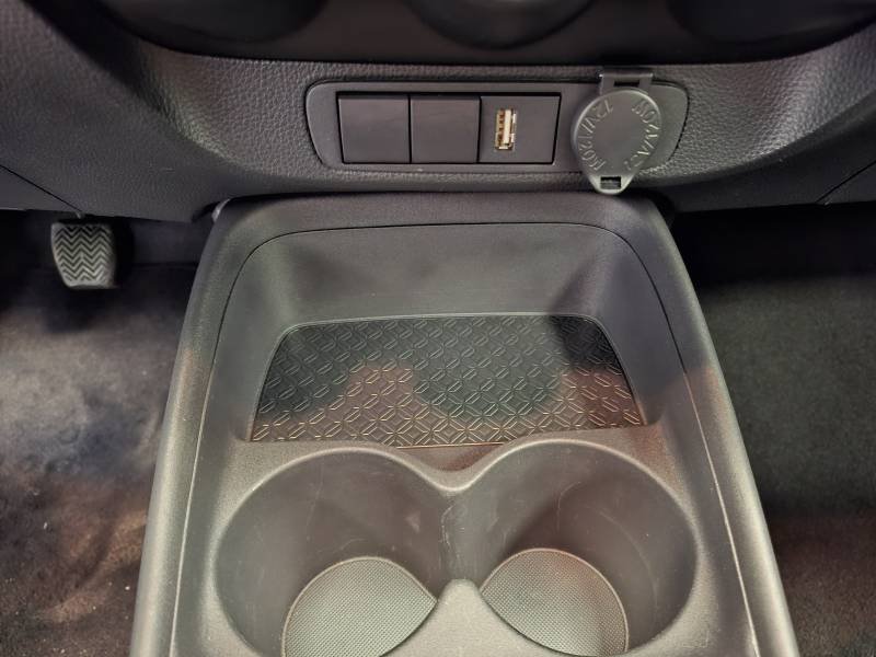 Toyota aygo x - Photo 16