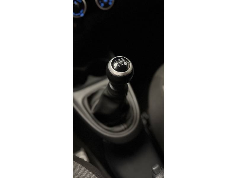 Toyota aygo x - Photo 22