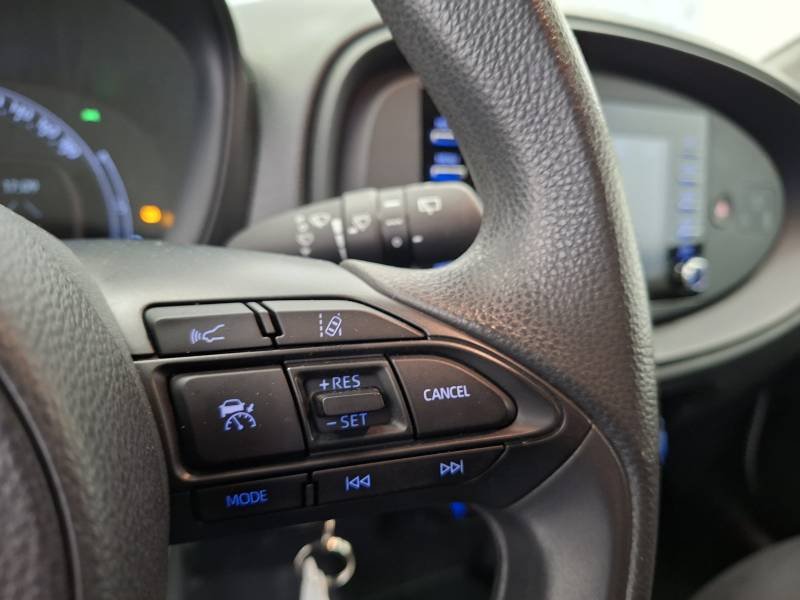 Toyota aygo x - Photo 10