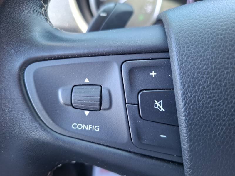 Opel Vivaro - Photo 22