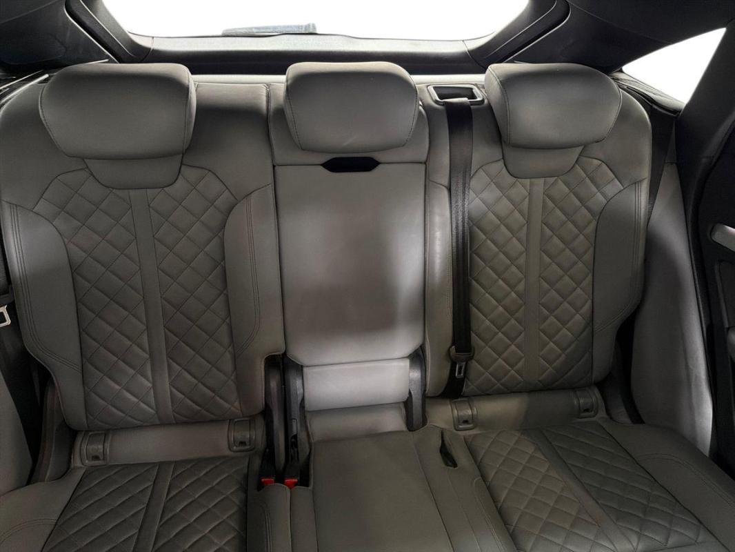 Audi Q5 Sportback - Photo 22