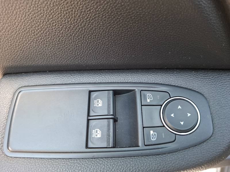 Renault Clio - Photo 25