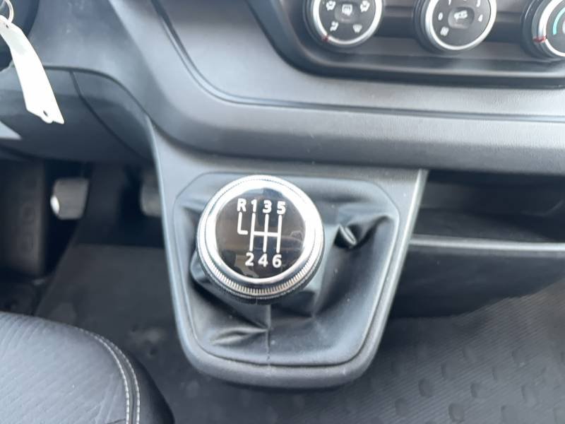 Renault Trafic - Photo 36