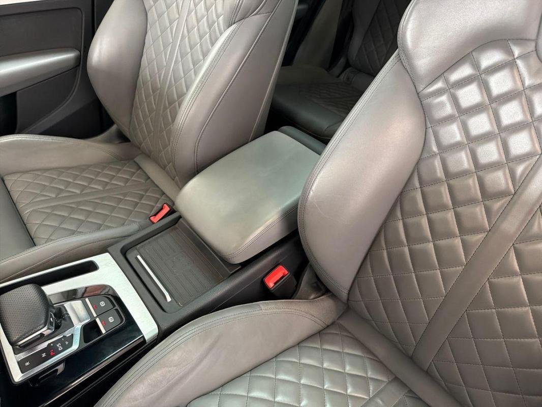 Audi Q5 Sportback - Photo 12