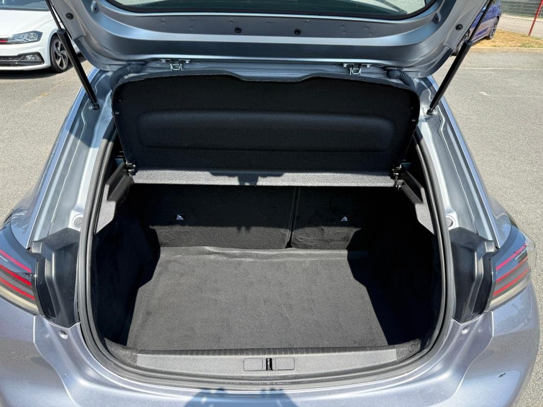Peugeot 208 - Photo 22