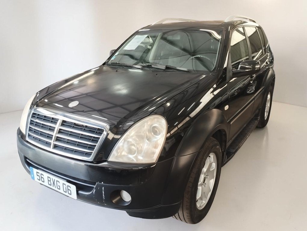 Ssangyong Rexton - Photo 1