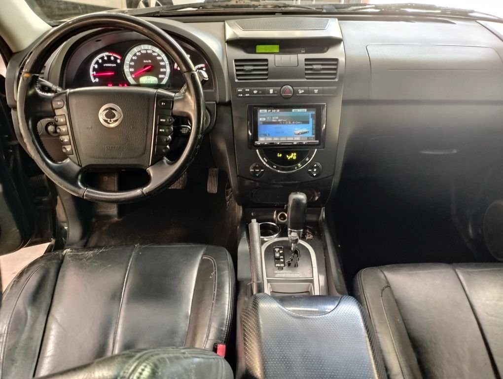 Ssangyong Rexton - Photo 3