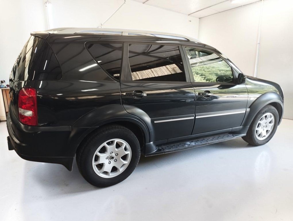 Ssangyong Rexton - Photo 7