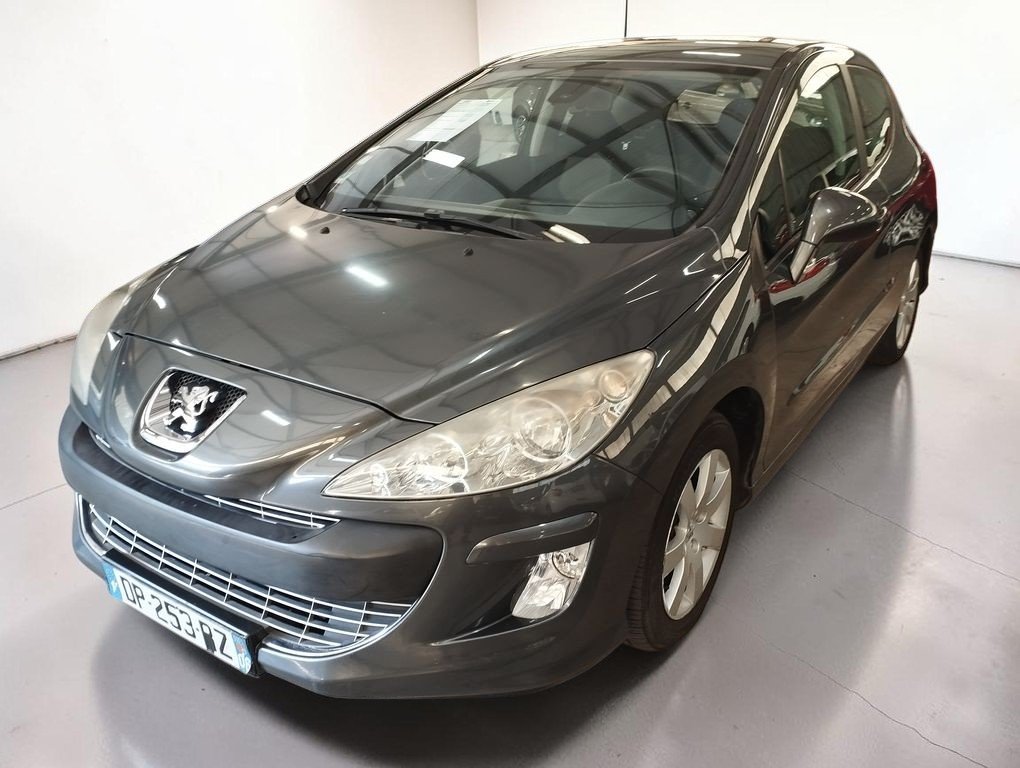 Peugeot 308 - Photo 1