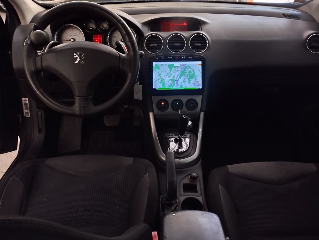 Peugeot 308 - Photo 3