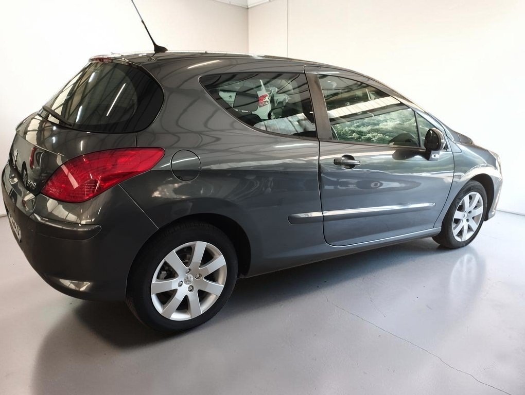 Peugeot 308 - Photo 7